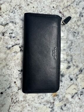 Coach Black Leather Zip Wallet with Silver Logo